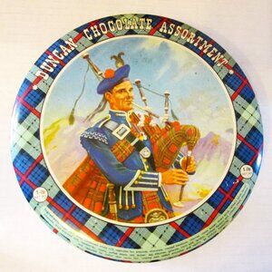 Vtg Scottish tin, Tartan Plaid Tin with Scottish Piper,W&M Duncan Ltd,Scotland